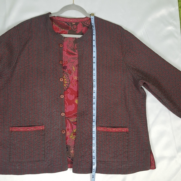 Norm Thompson quilted reversible jacket - Picture 5 of 8